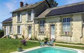 Lovely Home In Loge- Fougereuse